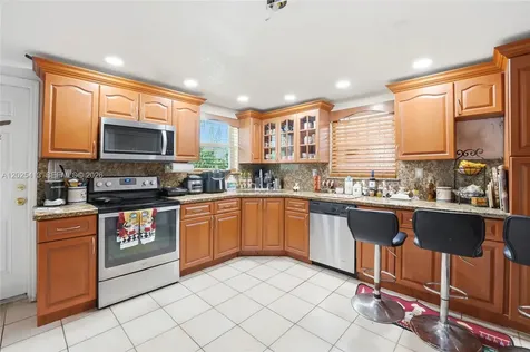 7762 NW 9th Avenue Miami FL 33150