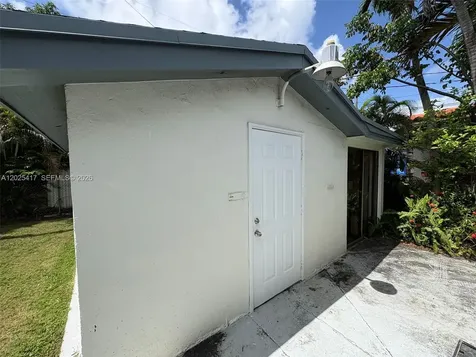 1680 SW 14th Terrace Miami FL 33145