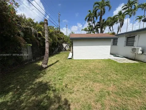 1680 SW 14th Terrace Miami FL 33145