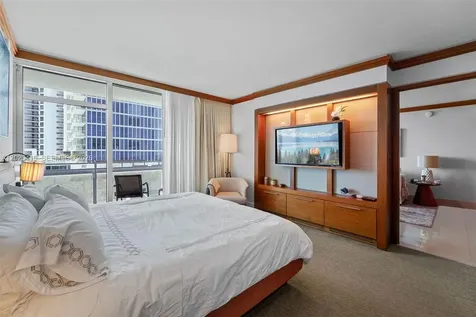 6801 Collins Avenue Miami Beach FL 33141
