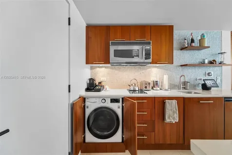 6801 Collins Avenue Miami Beach FL 33141