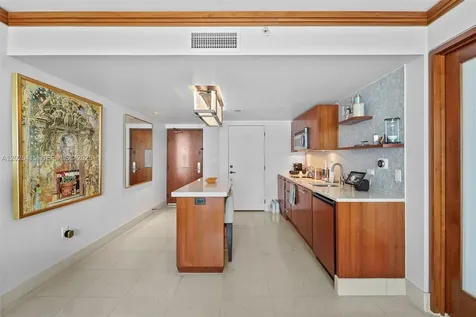 6801 Collins Avenue Miami Beach FL 33141