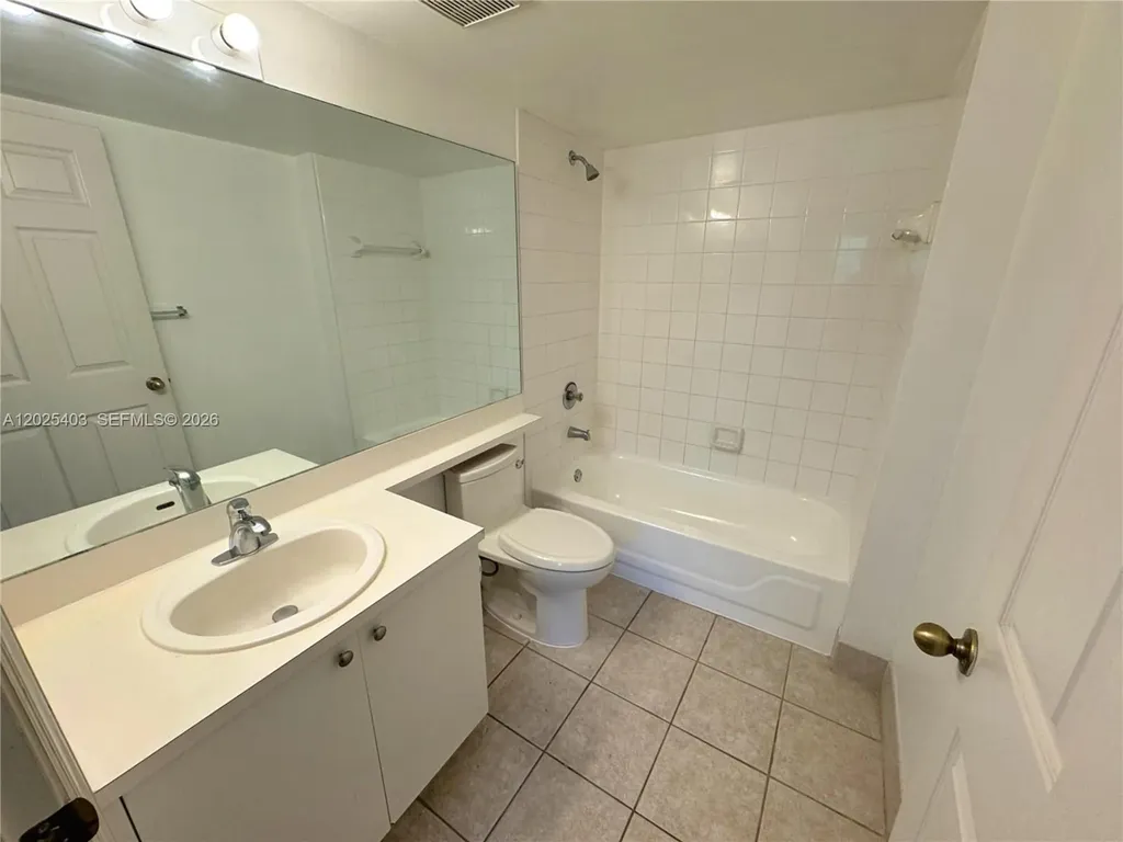 2039 SE 10th Avenue Fort Lauderdale FL 33316