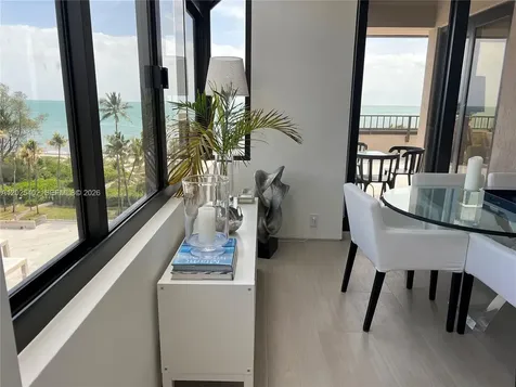 201 Crandon Boulevard Key Biscayne FL 33149