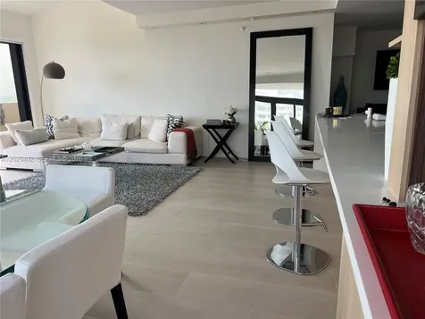 201 Crandon Boulevard Key Biscayne FL 33149
