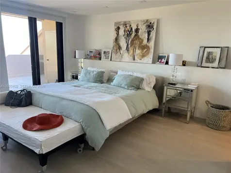 201 Crandon Boulevard Key Biscayne FL 33149