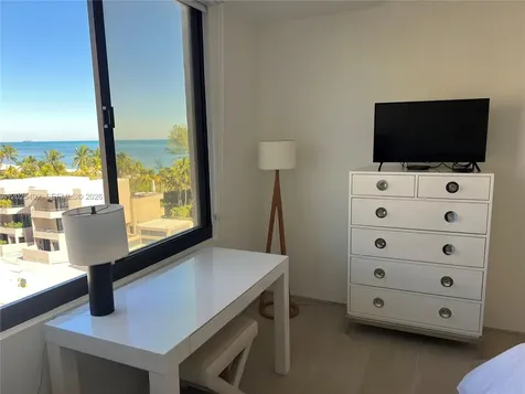 201 Crandon Boulevard Key Biscayne FL 33149