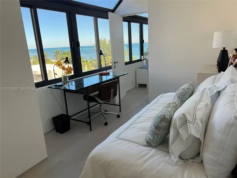 201 Crandon Boulevard Key Biscayne FL 33149