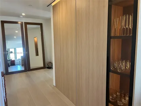 201 Crandon Boulevard Key Biscayne FL 33149