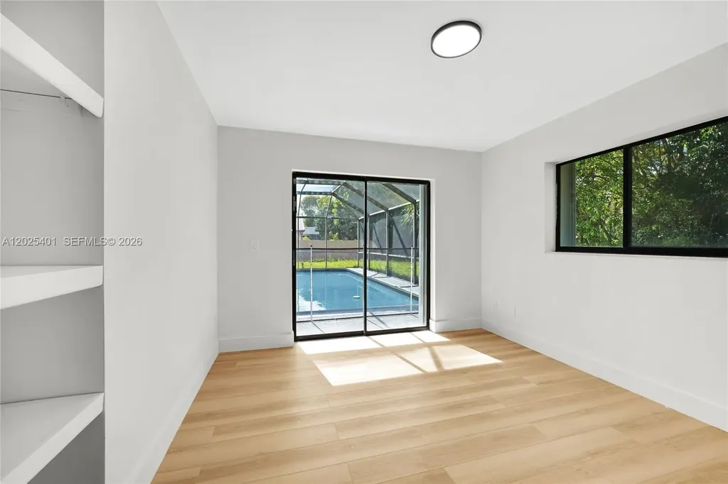 8475 NW 2nd Manor Coral Springs FL 33071
