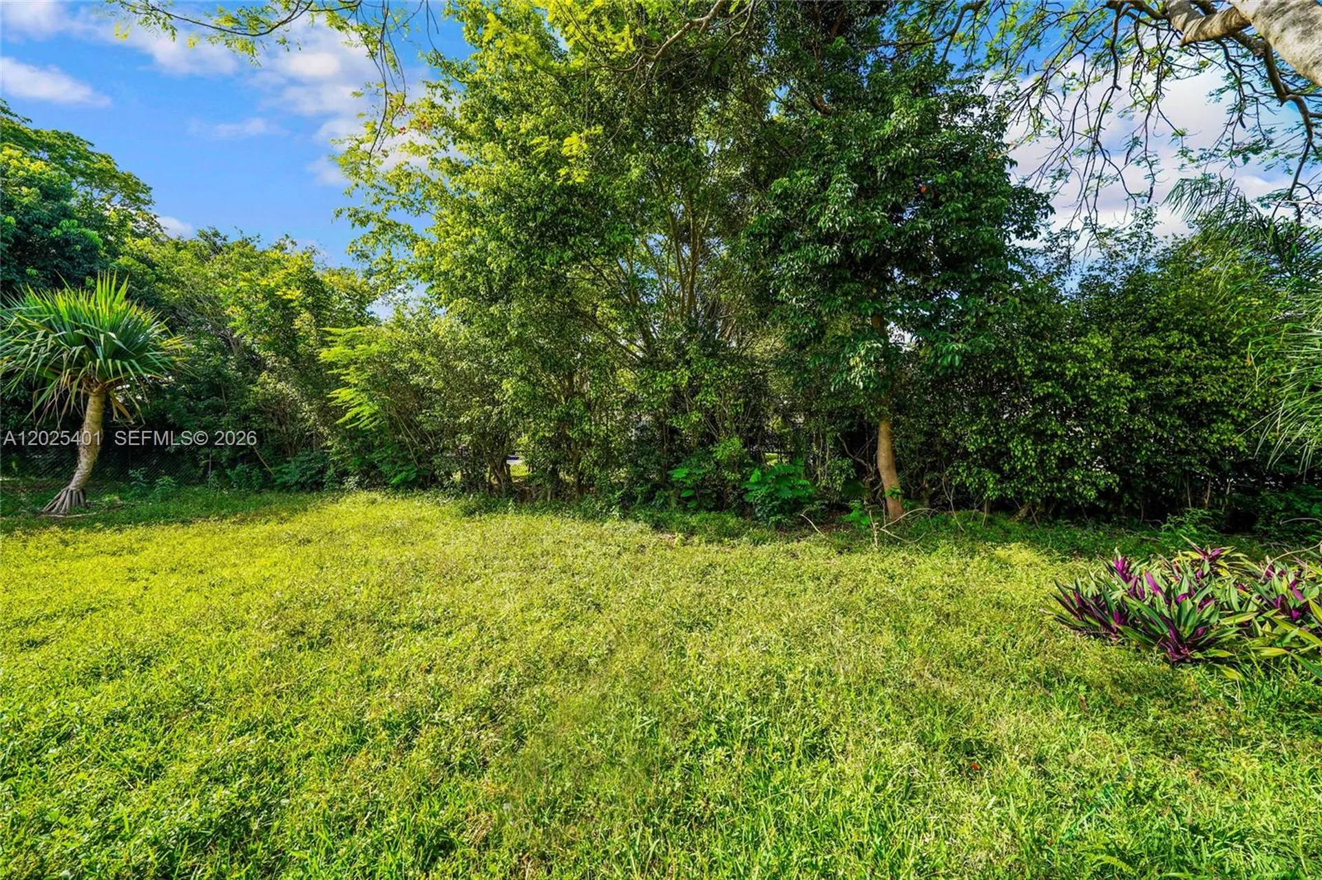 8475 NW 2nd Manor Coral Springs FL 33071