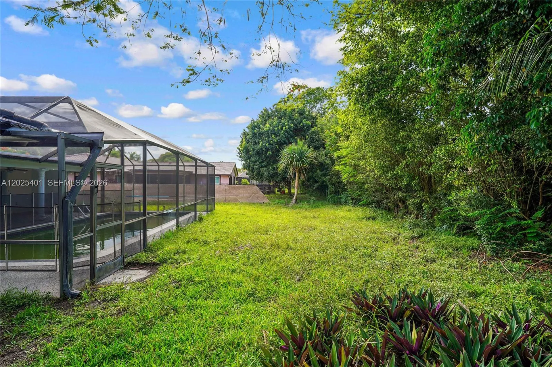 8475 NW 2nd Manor Coral Springs FL 33071