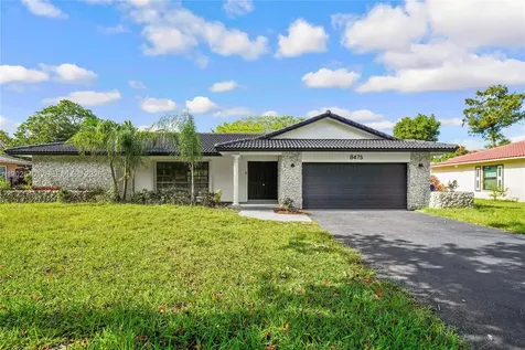 8475 NW 2nd Manor Coral Springs FL 33071