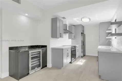 2841 SW 27th Street Miami FL 33133