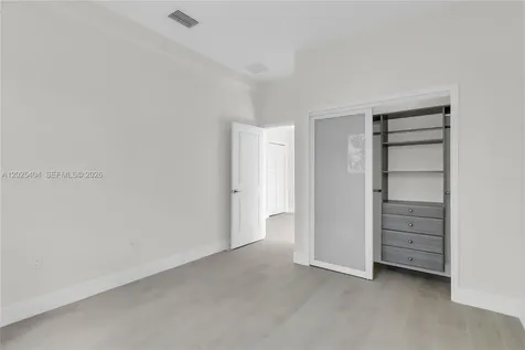 2841 SW 27th Street Miami FL 33133