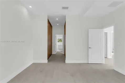 2841 SW 27th Street Miami FL 33133