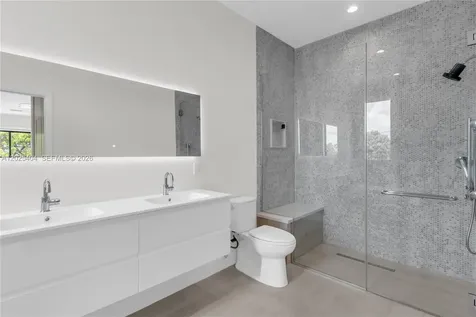 2841 SW 27th Street Miami FL 33133