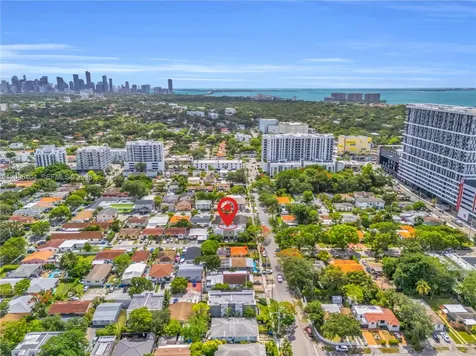 2841 SW 27th Street Miami FL 33133