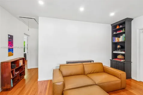 1224 N 26th Avenue Hollywood FL 33020