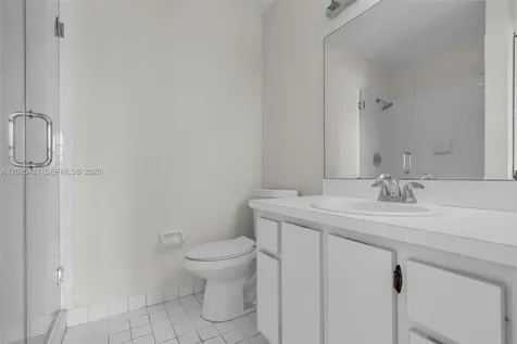 841 NE 207th Lane Miami FL 33179