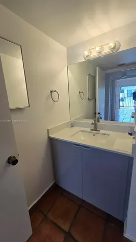 9688 Fontainebleau Boulevard Miami FL 33172
