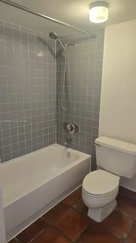 9688 Fontainebleau Boulevard Miami FL 33172