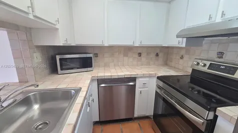9688 Fontainebleau Boulevard Miami FL 33172