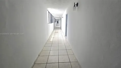 9688 Fontainebleau Boulevard Miami FL 33172