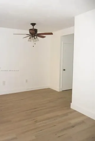 8040 Tatum Waterway Drive Miami Beach FL 33141