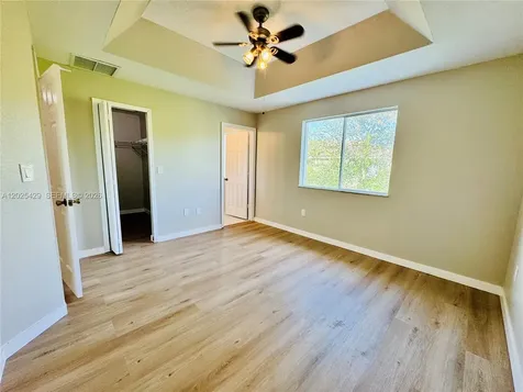 1592 SE 27th Court Homestead FL 33035