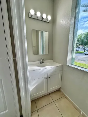 1592 SE 27th Court Homestead FL 33035