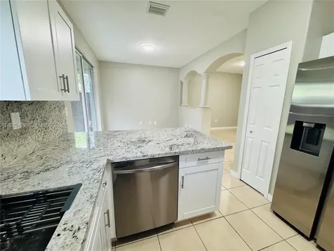 1592 SE 27th Court Homestead FL 33035