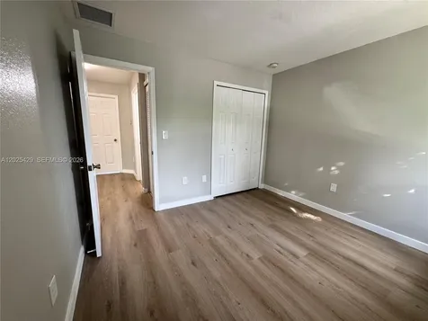 1592 SE 27th Court Homestead FL 33035