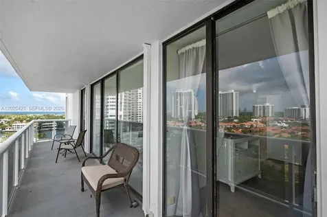20505 E Country Club Drive Aventura FL 33180