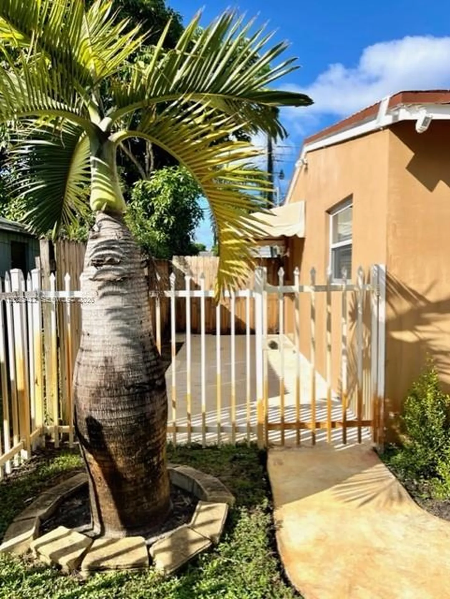 720 N 64th Avenue Hollywood FL 33024