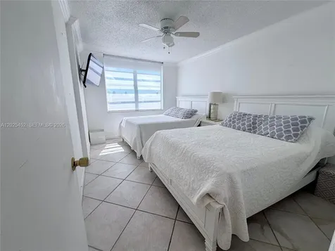 2750 NE 183rd Street Aventura FL 33160