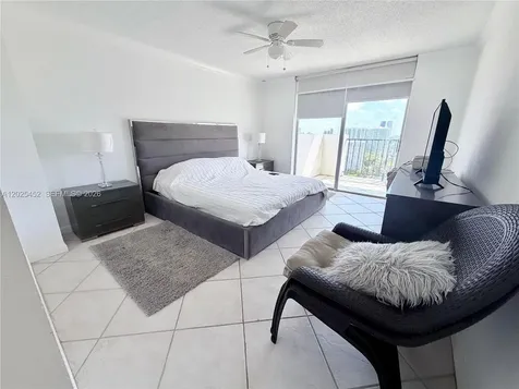 2750 NE 183rd Street Aventura FL 33160