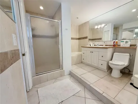 2750 NE 183rd Street Aventura FL 33160