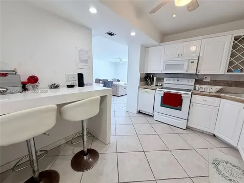 2750 NE 183rd Street Aventura FL 33160