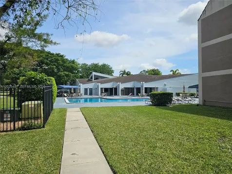 8380 Sands Point Boulevard Tamarac FL 33321