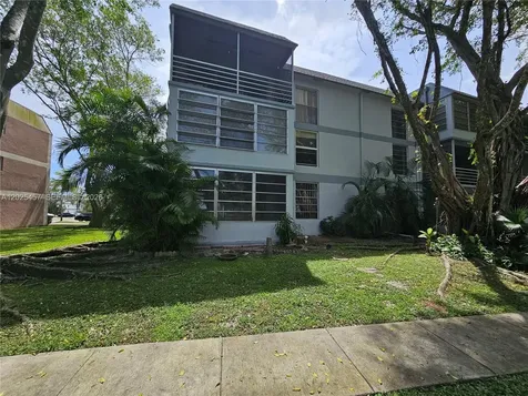 8380 Sands Point Boulevard Tamarac FL 33321