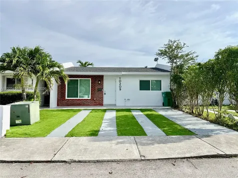 10209 SW 20th Terrace Miami FL 33165