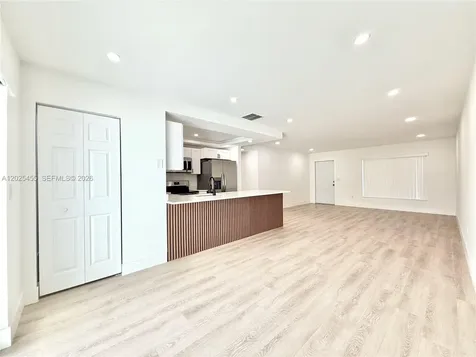 10209 SW 20th Terrace Miami FL 33165