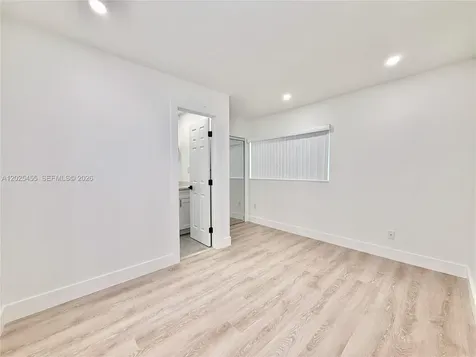 10209 SW 20th Terrace Miami FL 33165