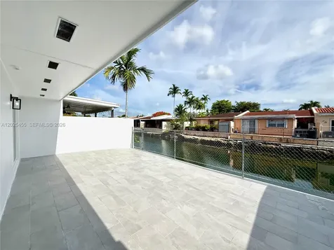 10209 SW 20th Terrace Miami FL 33165