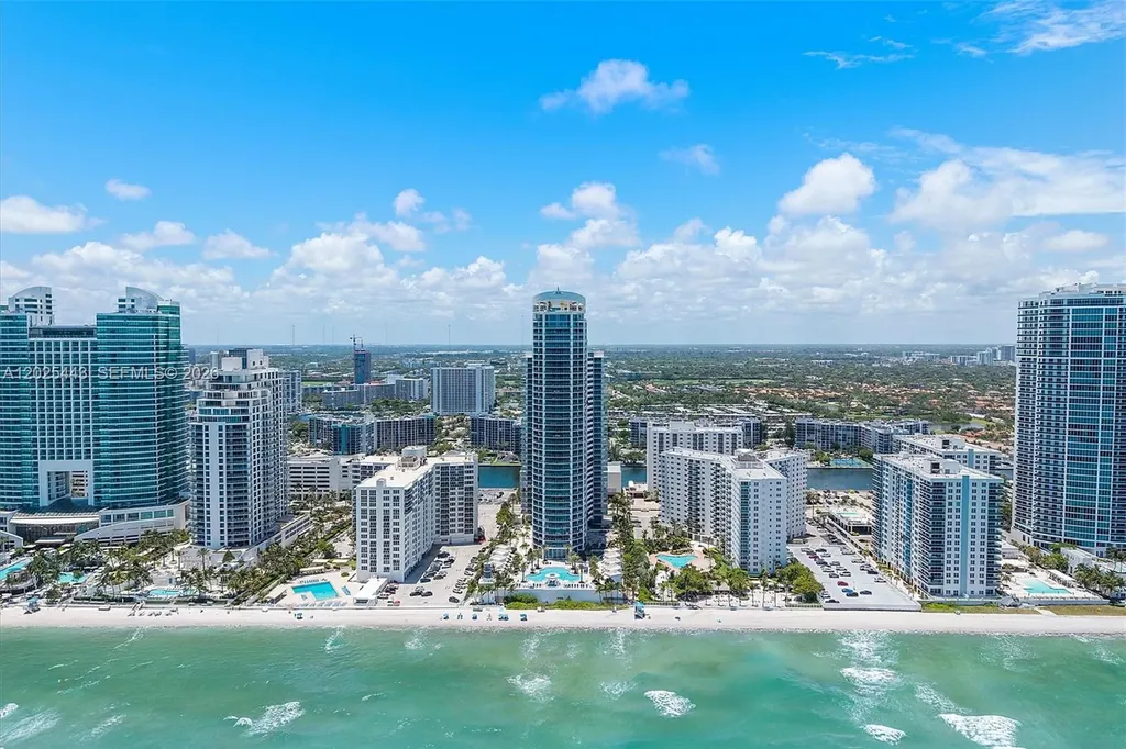 3101 S Ocean Drive Hollywood FL 33019