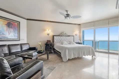 3101 S Ocean Drive Hollywood FL 33019