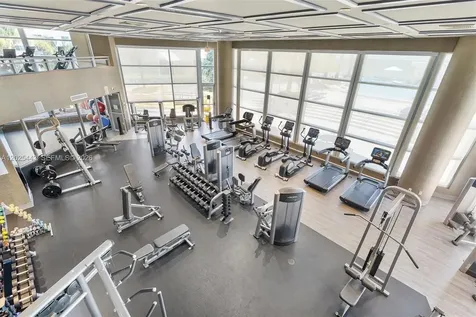 3101 S Ocean Drive Hollywood FL 33019
