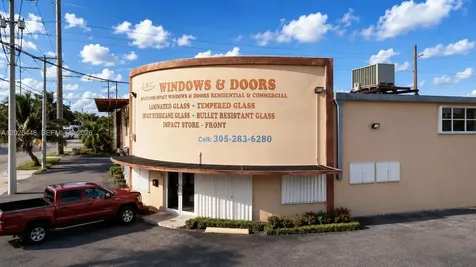 455 E 10th Avenue Hialeah FL 33010