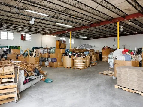 455 E 10th Avenue Hialeah FL 33010